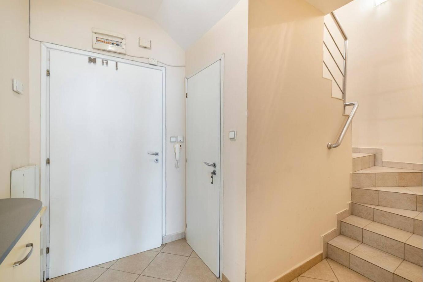 2bdr Duplex With Parking Sofia
